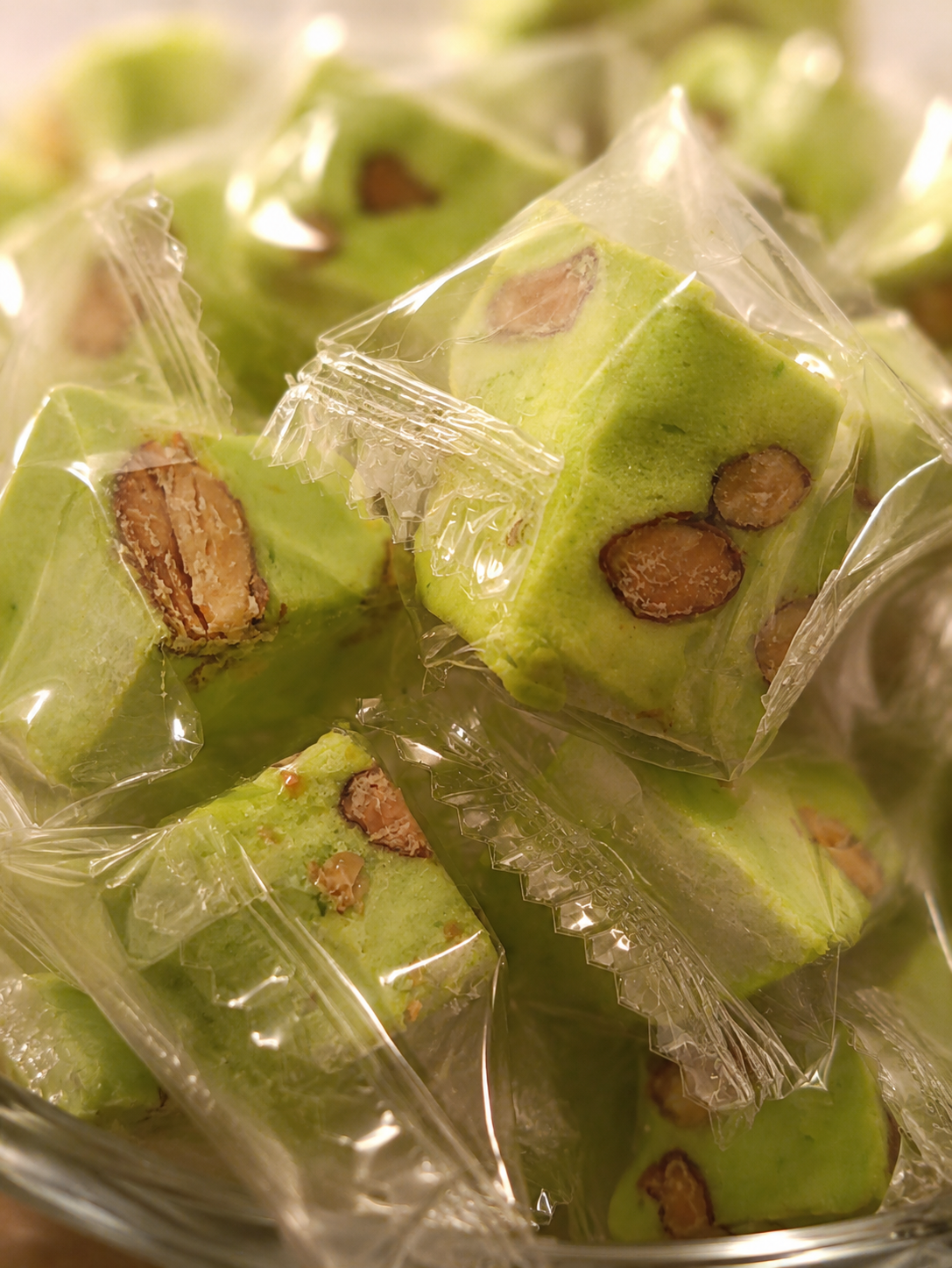 Nougat tendre à la pistache 💚 x6
